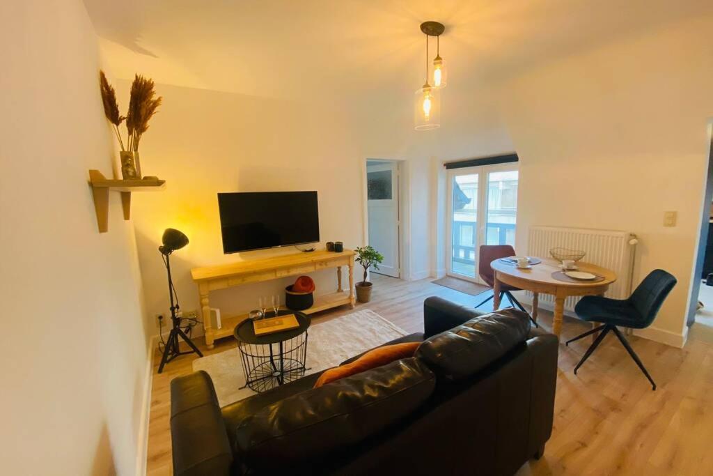 Recently Renovated Appartement 150M From The Beach De Haan Kültér fotó